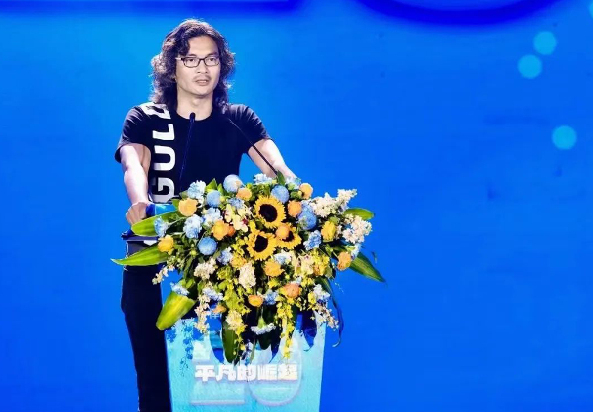 平凡的崛起 | qy88vip.cnn千亿集团二十周年庆典盛大举行