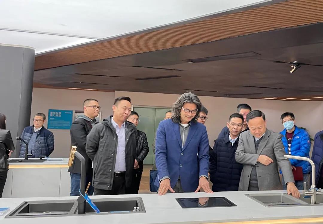 赋能企业发展丨佛山副市长赵海等领导莅临qy88vip.cnn千亿调研指导